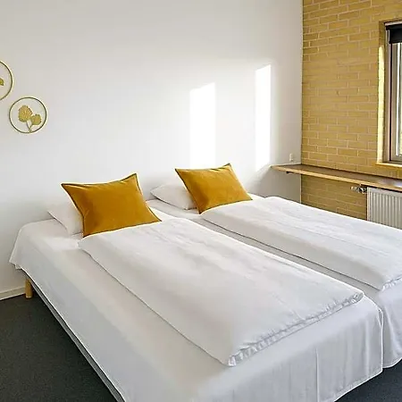 Hotell Svanegarden *